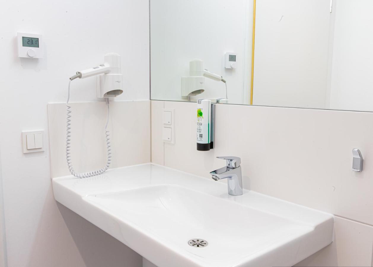 Das Elb Boardinghouse Hotel Restaurant Magdeburg Ngoại thất bức ảnh